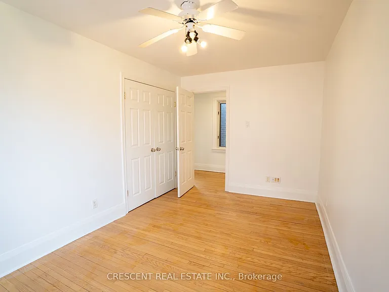 520 Prince Edward Dr N #MAIN — Photo 22