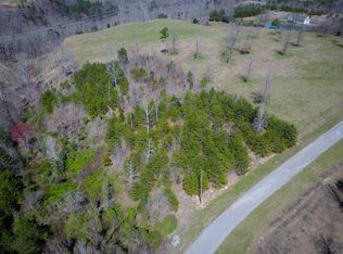 13 Hunter Trl, Trenton, GA 30752