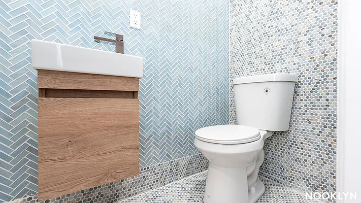 Rented by Nooklyn NYC LLC | media 18