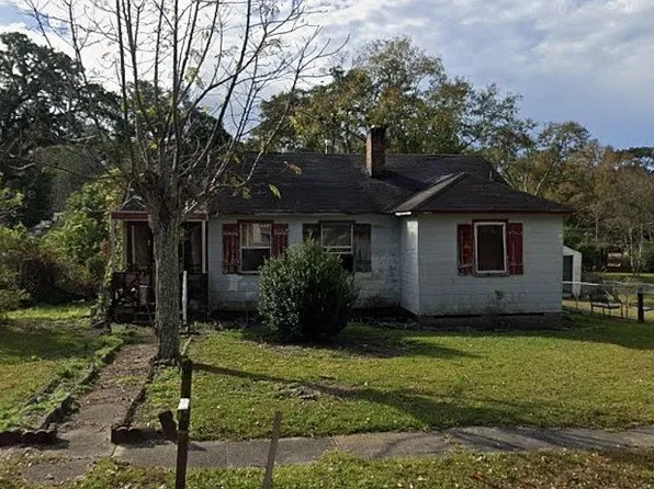 2059 S Gimon Cir, Mobile, AL 36605