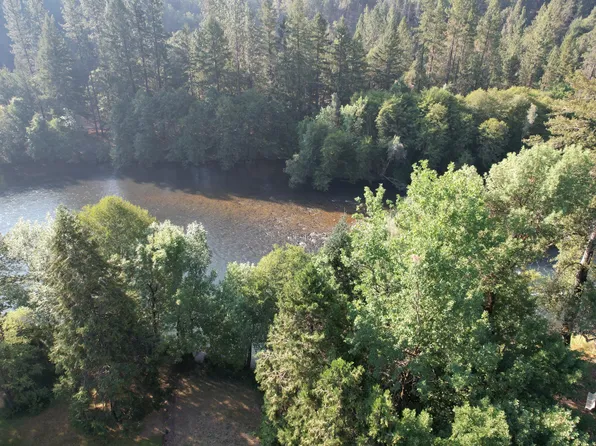 25383 Highway 62, Shady Cove, OR 97541