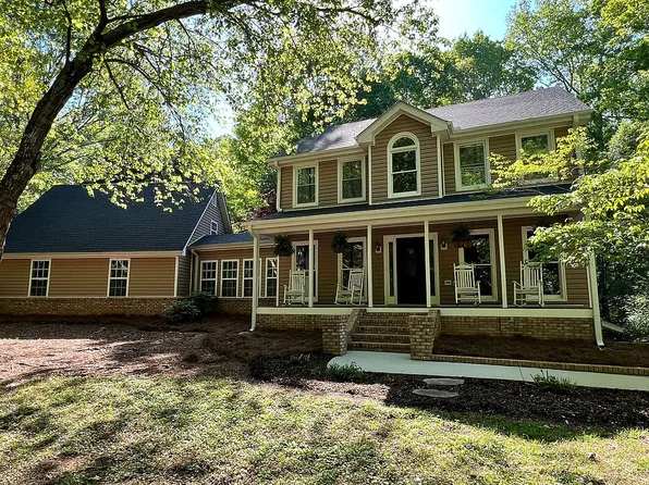 1070 Cooper Rd, Social Circle, GA 30025