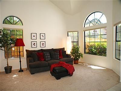 2nd image of 118 Seergreen Way