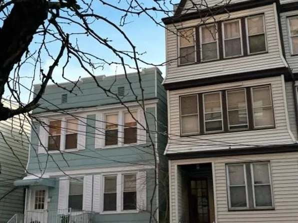 24 East 29th Street image 1 of 8