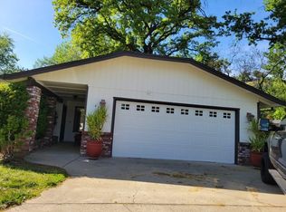 470 Agate Way, Redding, CA 96003