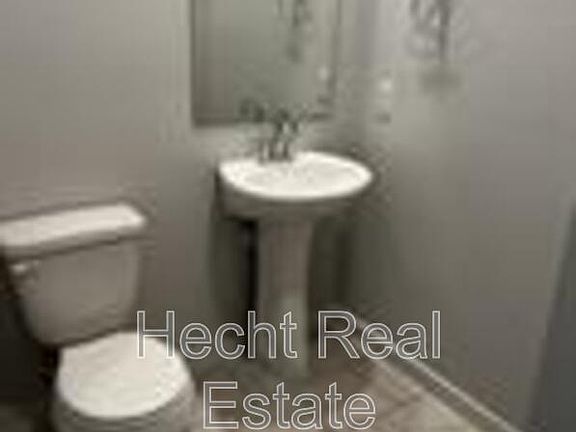 5th image of 605 W South St #111