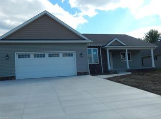 1257 Mulberry Run, Mineral Ridge, OH 44440