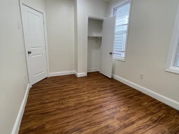 (undisclosed Address), Bayonne, NJ 07002