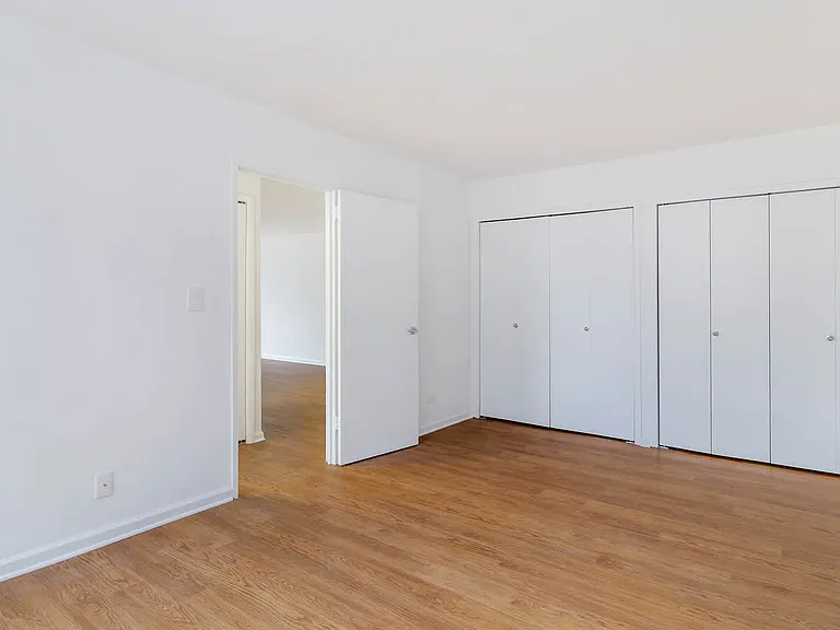240 E 27th St #25A — Photo 30