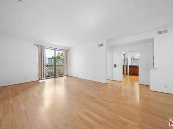 533 S Saint Andrews Pl Unit 203, Los Angeles, CA 90020