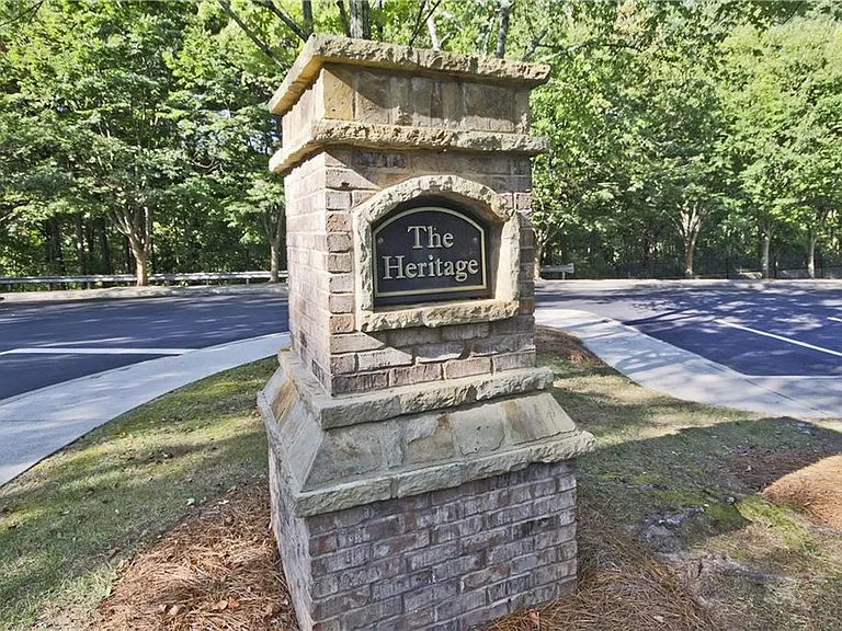 8102 Woodland Ln #8102 — Photo 39
