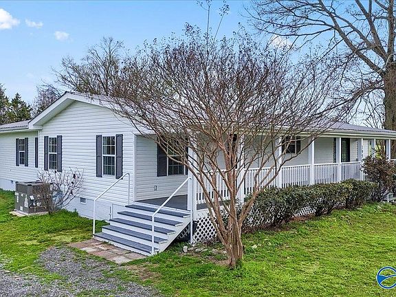 3rd image of 1950 Nixon Chapel Rd