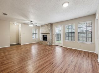 906 Hyridge St, Round Rock, TX 78664
