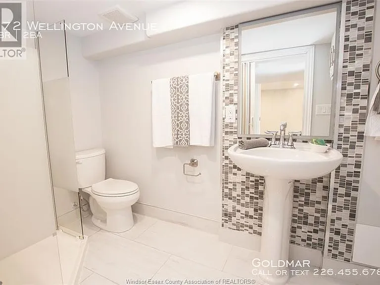 972 Wellington Ave #2 — Photo 9