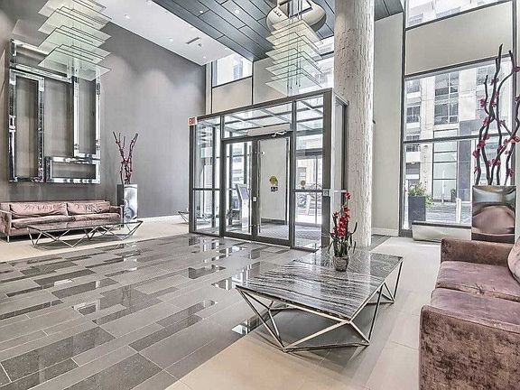 5th image of 9199 Yonge St #703