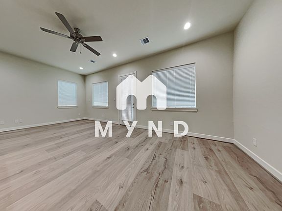 4th image of 10510 Executive Lake Dr