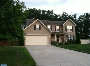 5 Red Fox Trl, Sicklerville, NJ 08081