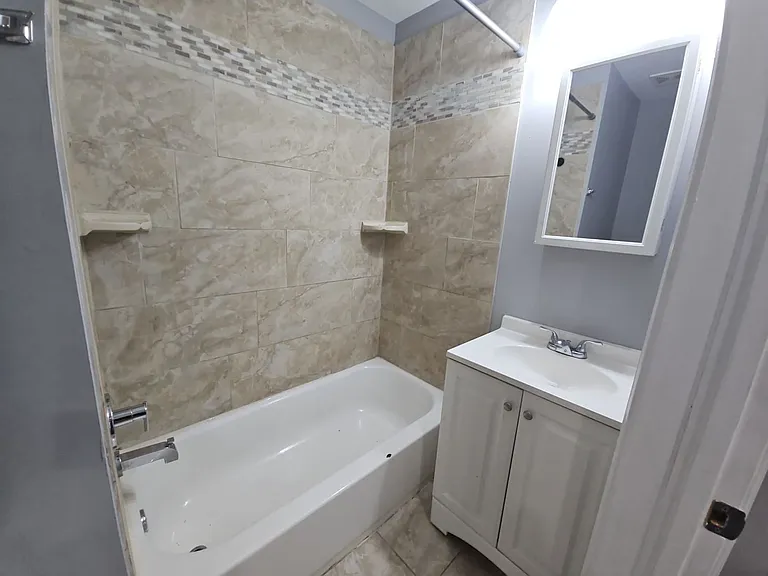 1246 Cleveland St — Photo 6