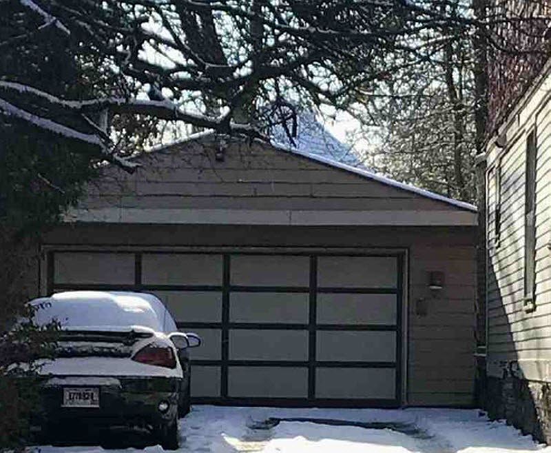 2nd image of 1112 N Huron St
