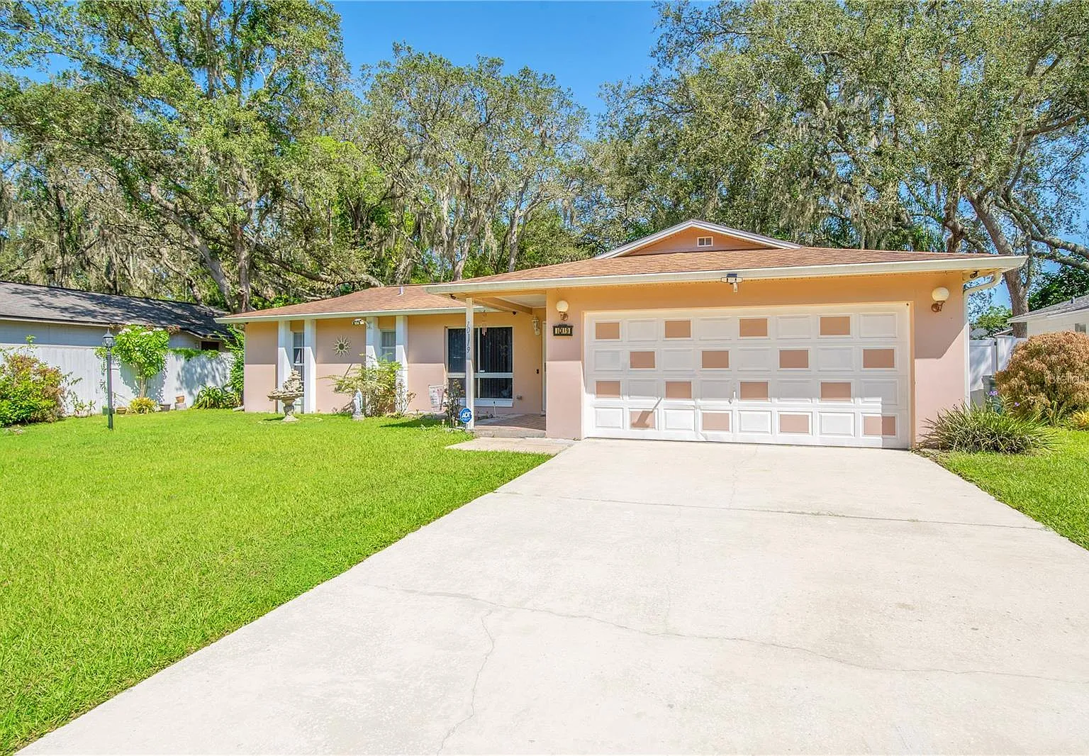 3 bed, 1100 sqft, $2,150 — Photo 1