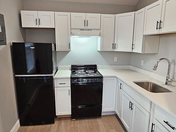 5th image of 825 Scenic Hwy #11