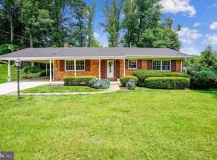 8634 Aberdeen Ct, Annandale, VA 22003