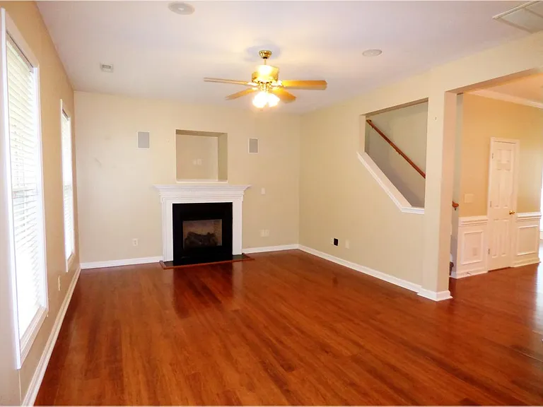 21404 Aftonshire Dr — Photo 9