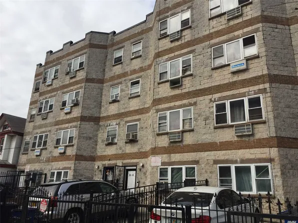 9214 175th St, Jamaica, NY 11433