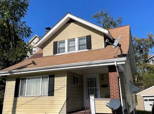 208 Center Ave, Elizabeth, PA