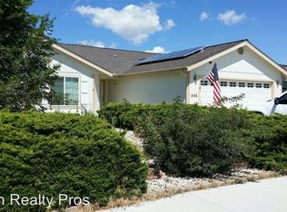 908 Thorne Dr, Fernley, NV 89408