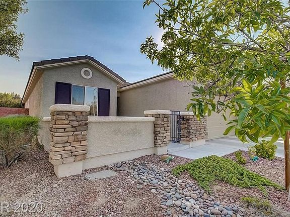 3rd image of 11459 Crimson Rose Ave