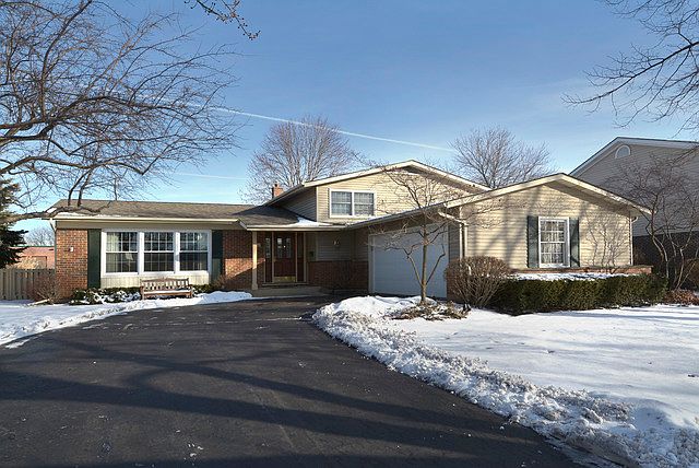 1st image of 310 W Tanglewood Dr