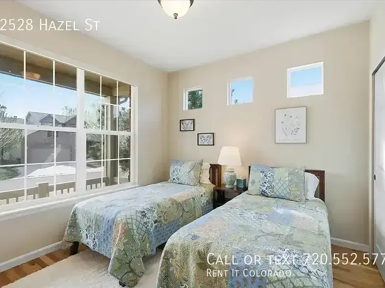 12528 Hazel St — Photo 6