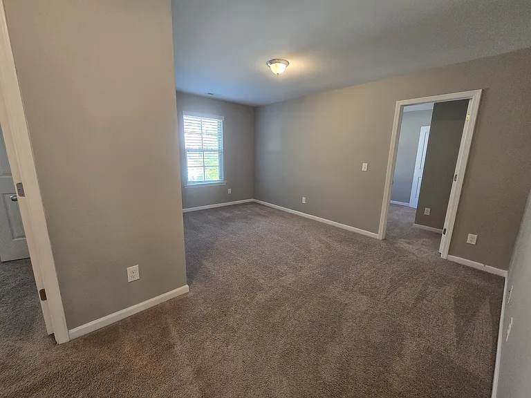 3917 Valley Side Ct — Photo 24