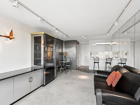 5th image of 200 Rector Pl APT 37N