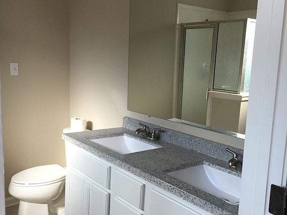 4th image of 8679 Valmont Cir