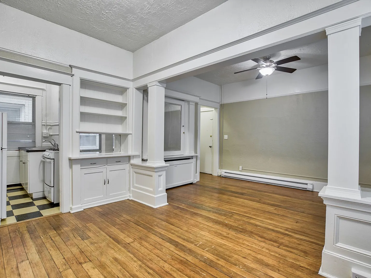 Teasdale Apartments — Photo 1