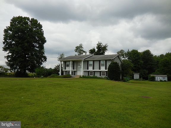 2nd image of 3862 Wrangle Hill Rd