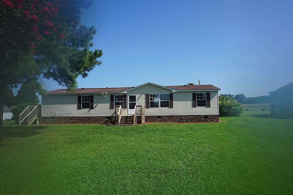 6748 Stantonsburg Rd, Farmville, NC 27828 Zillow
