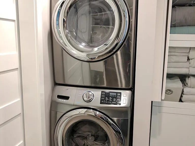 Master Bath: Brand new washer/dryer