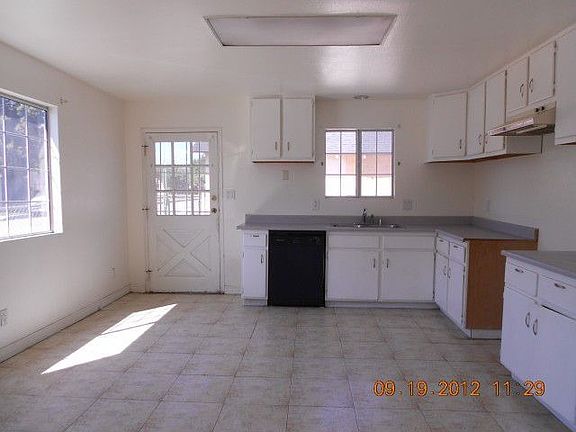 5th image of 4103 Eunice Ave