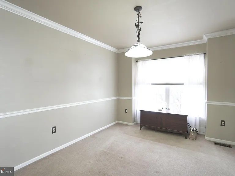 2041 Greenes Way Cir — Photo 13