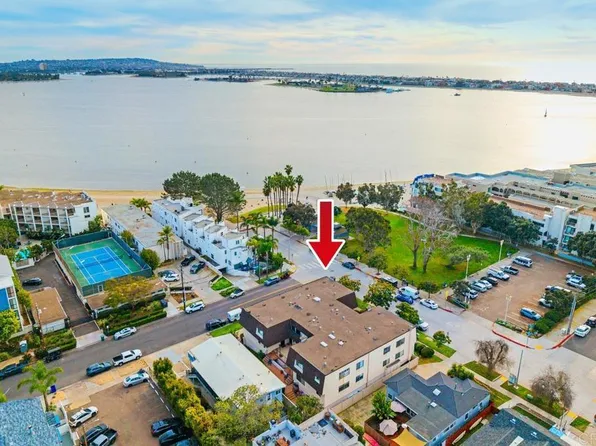 4051 Fanuel St APT 8, San Diego, CA 92109