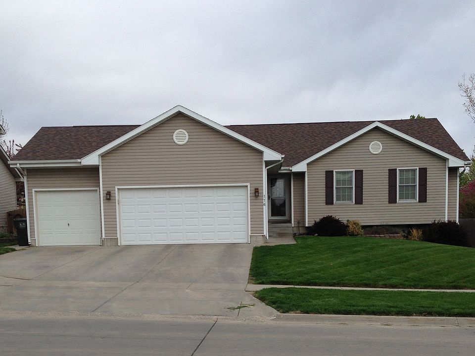1st image of 116 W Lombard Dr