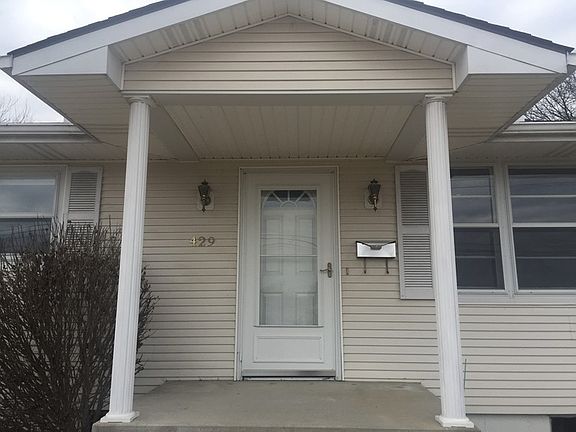 4th image of 429 N College St