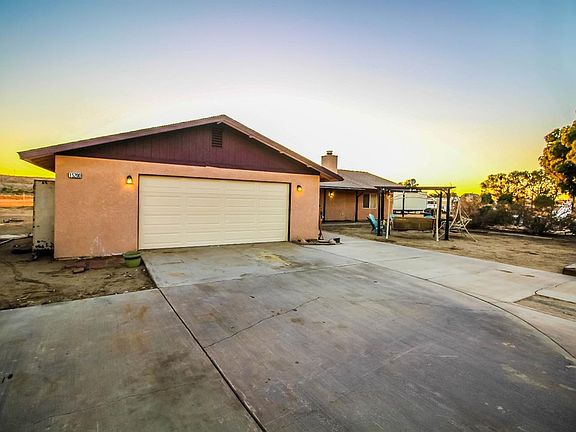 Garage View with parking