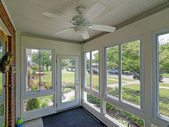 4th image of 3908 Ellwood Ave