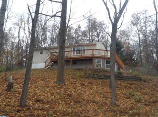 82 Gill Rd, Mohnton, PA 19540