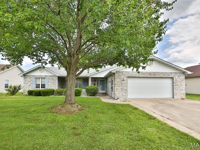1530 Thunderbird Ln, Belleville, IL, 62221
