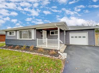 1198 Overlook Dr, Fairborn, OH 45324
